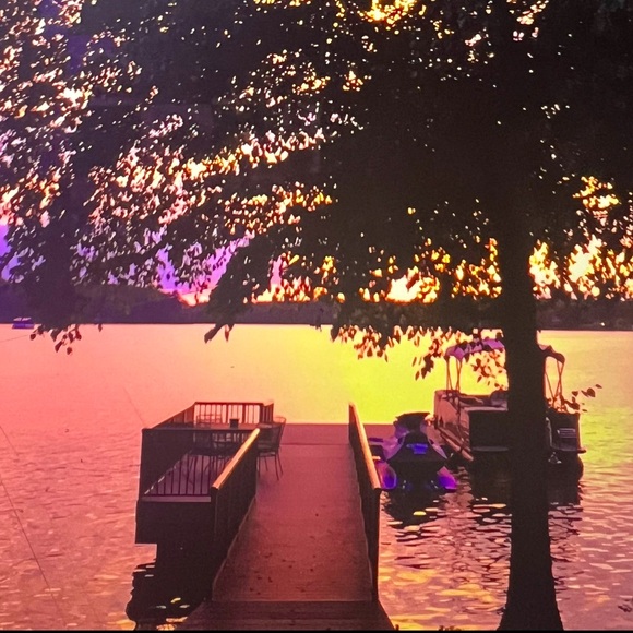 CLOSET CLEAR OUT ENDS TONIGHT NOTIFICATION - Picture 12 of 16